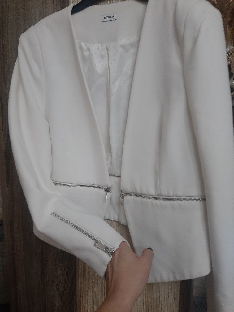 Пиджак женский, размер 40 Л