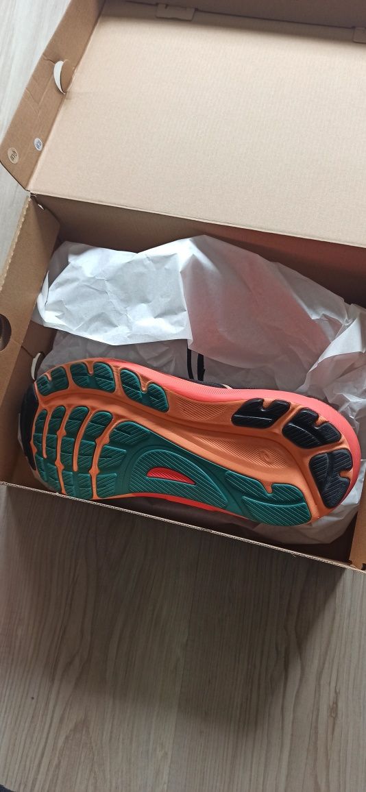 Обувки за бягане Asics Gel Kayano, размер 28.25 см. / 44.5