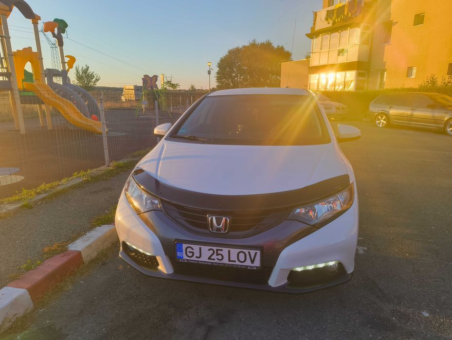 Vând Honda Civic executive