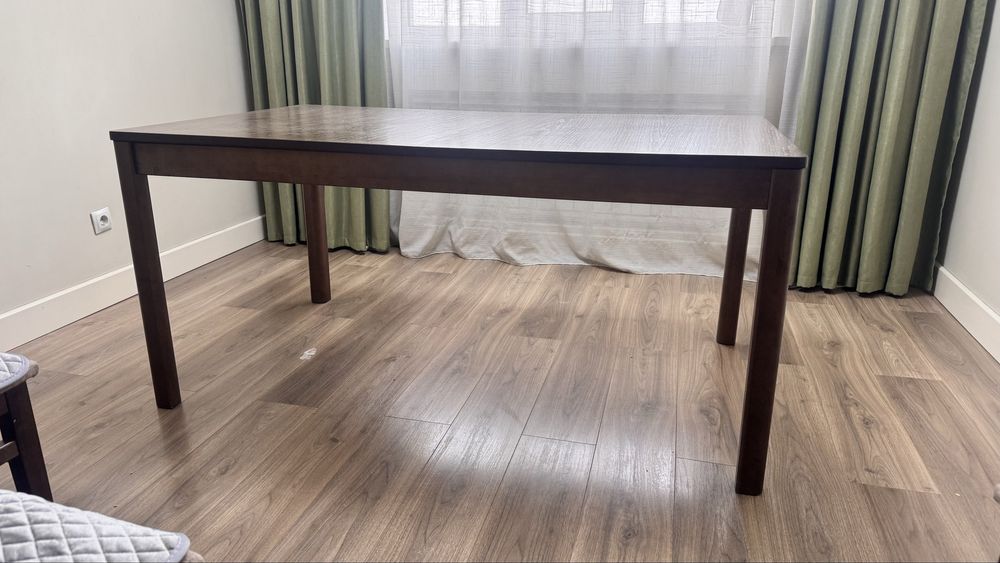 Раздвижной стол