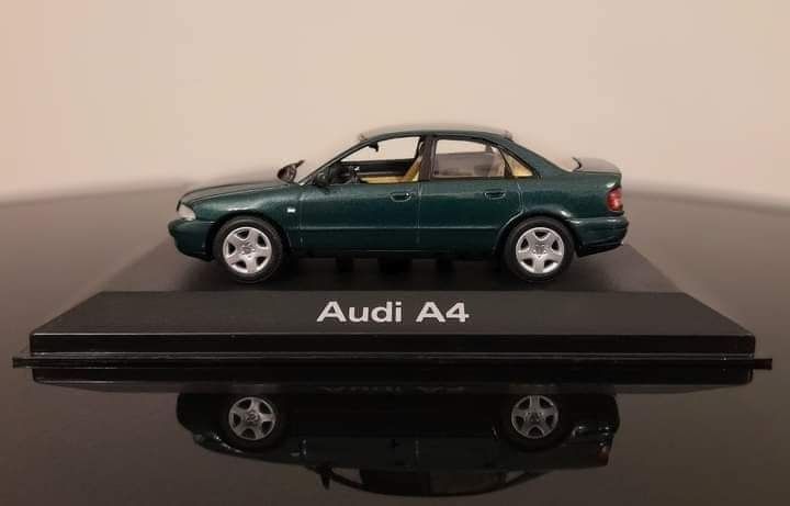 Audi A4 B5 1:43 Minichamps