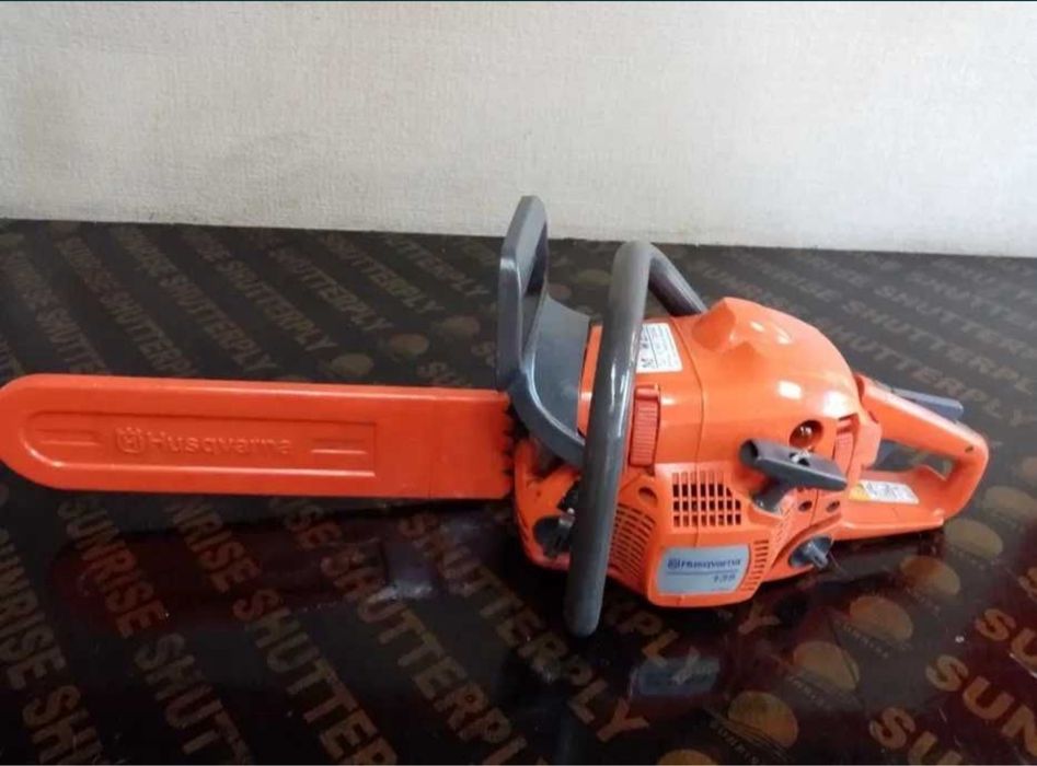 Хусварна HUQSVARNA 135x torq неразличим от нова