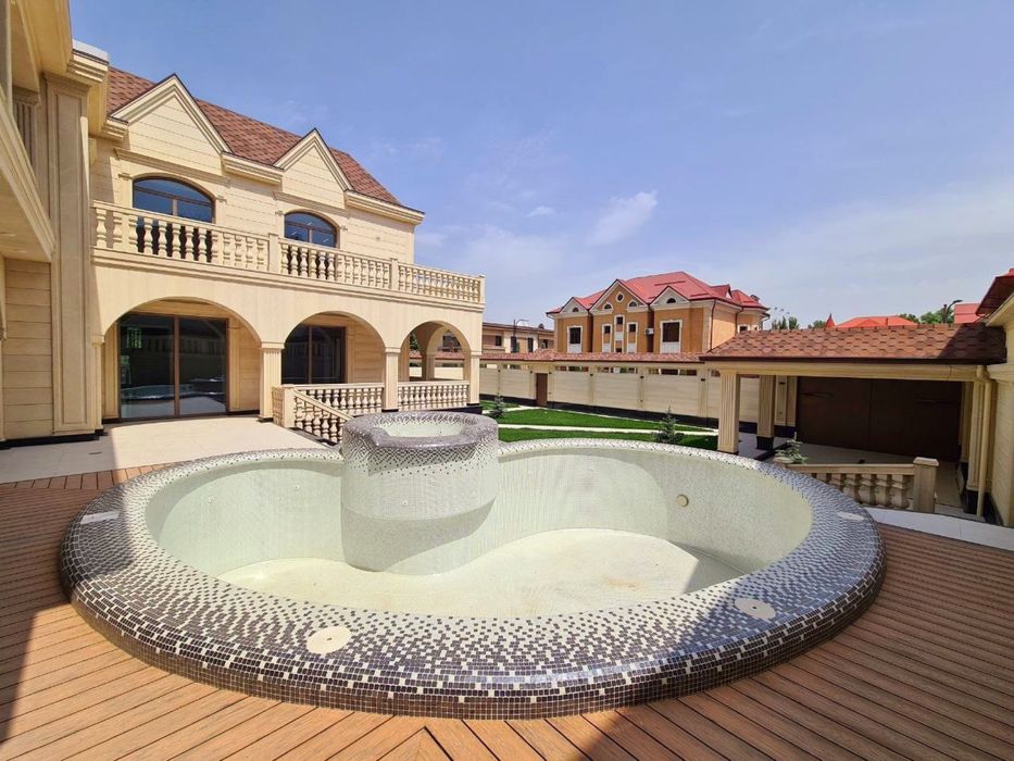 Новый дом, Мирзо-Улугбекскмй район, Парк Локомотив