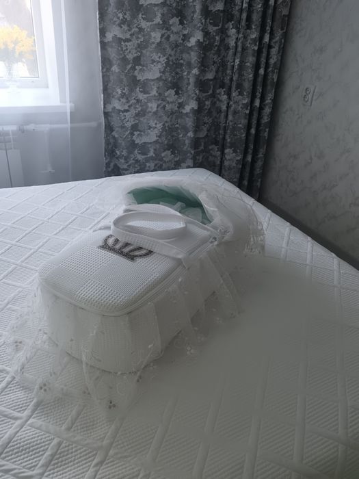 Продам сумку переноску для выписки