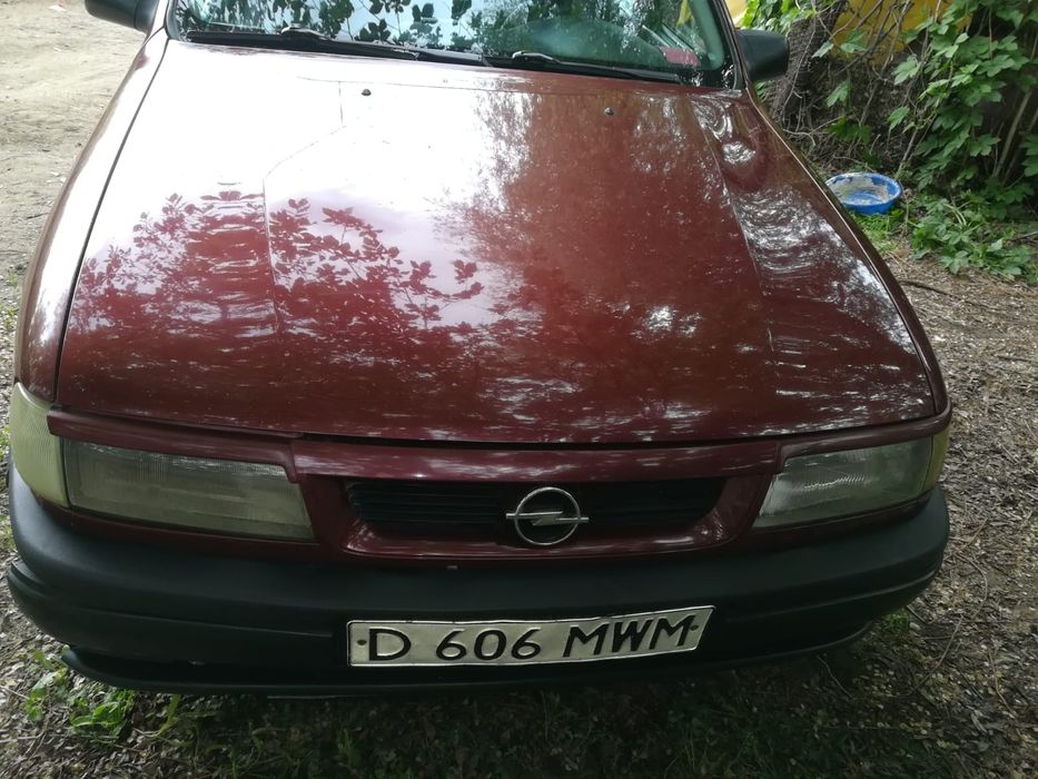 opel vektra год 1994 объем 1.8