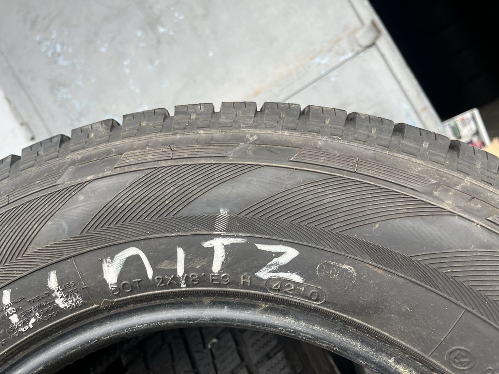 4 бр. гуми за бус 235/65/16C Hankook 8-9 mm DOT 4210
