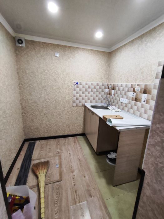 2 комнатный Евро Офис с мебелью на м .Хамза