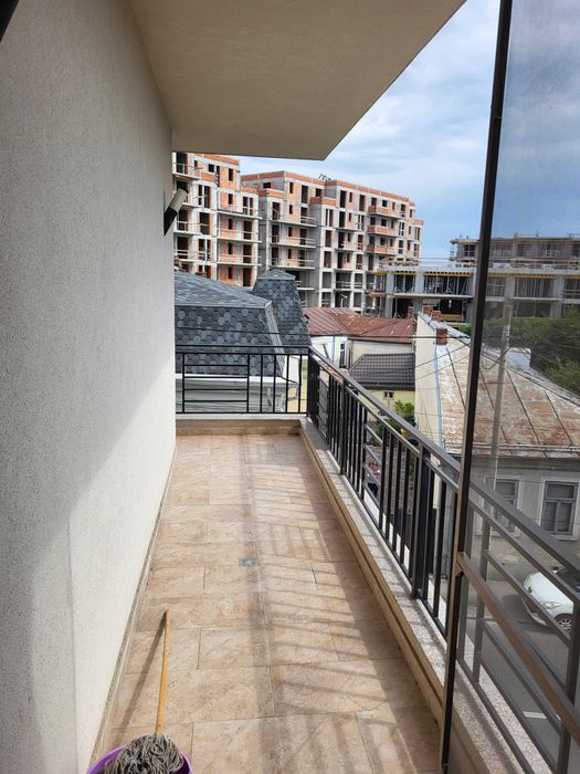 Apartament 3 camere decomandat, Centru