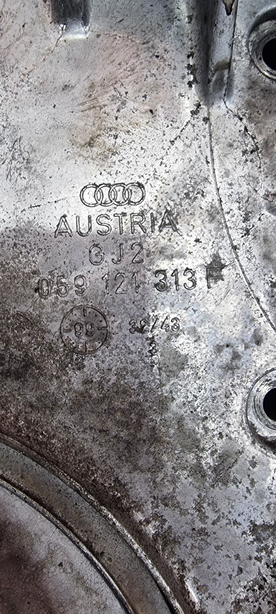 Vand capac distribuție audi 2.5 diesel 059121313f