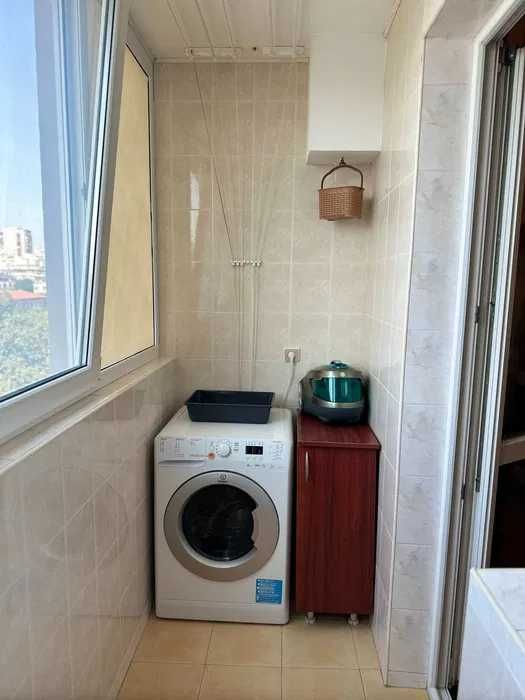 Продава се Тристаен апартамент в Бургас, Възраждане - 100 кв.м за 1600 €/кв.м - Снимка #6