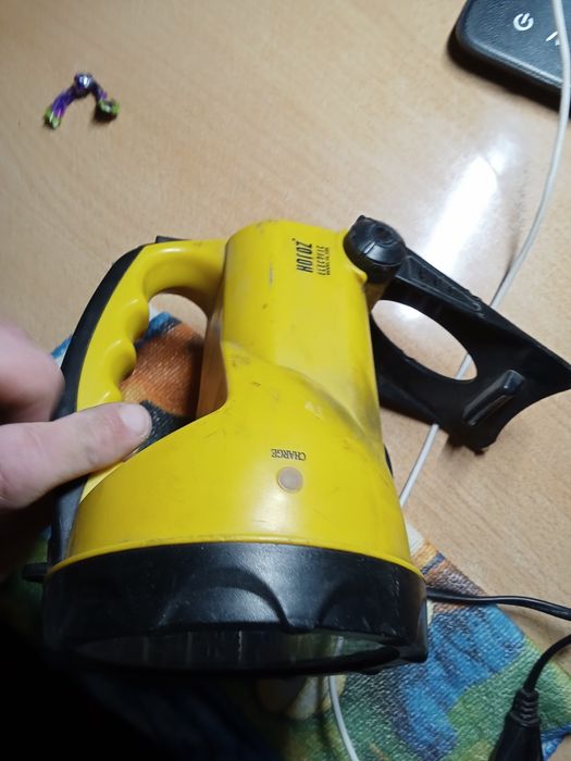 Продам фонарь цена 2.500