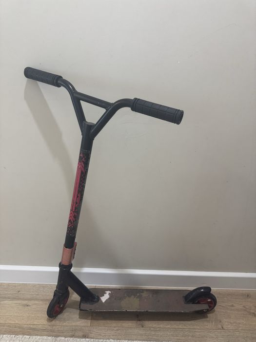 Продам самокат детский