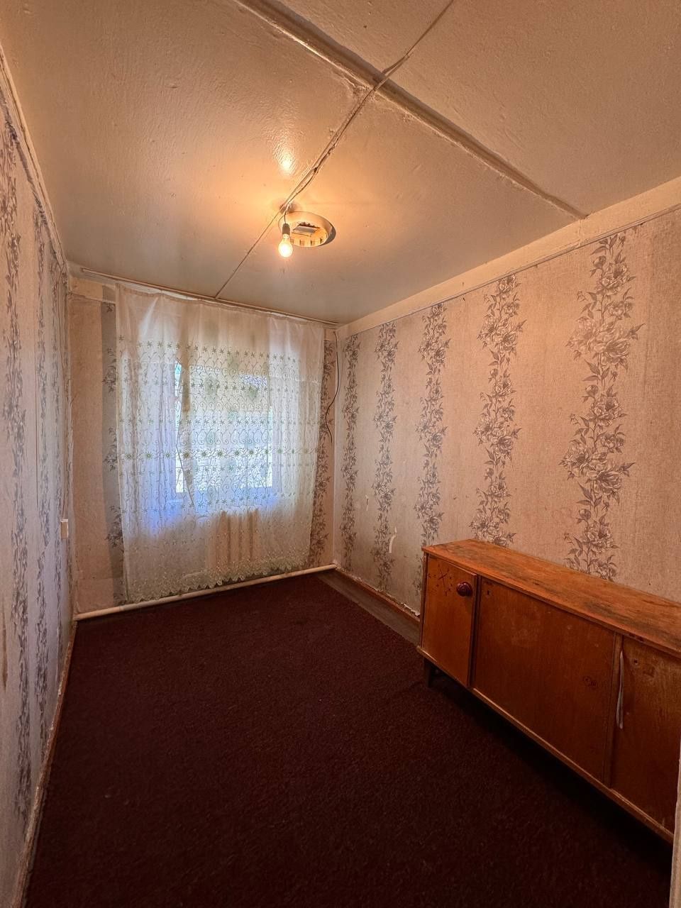 2х. Ком квартиру Сергели Спутнике 6.  1/2 в деревянном доме 35.000 у.е