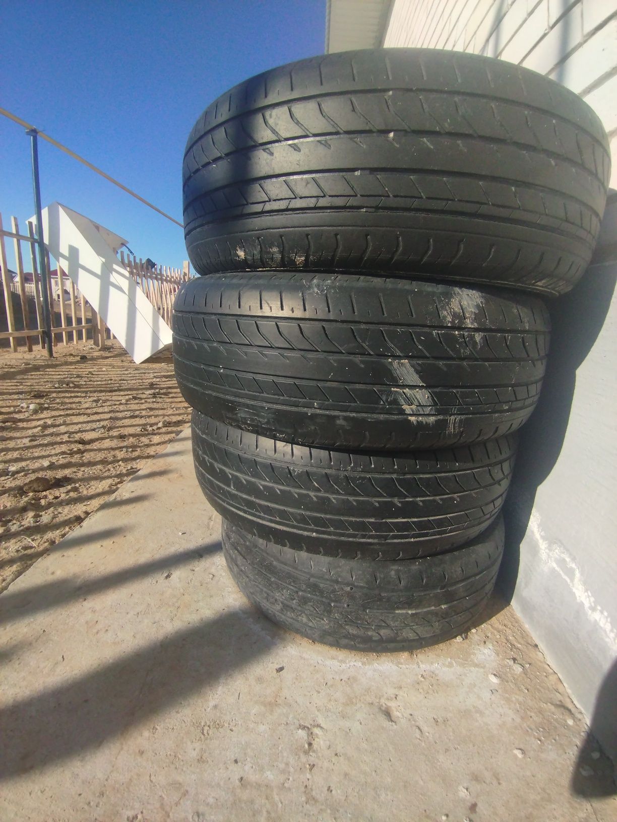 Колёс 215.60.R 16