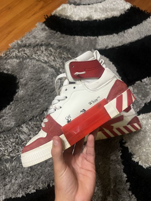 Off White Vulcanized 41