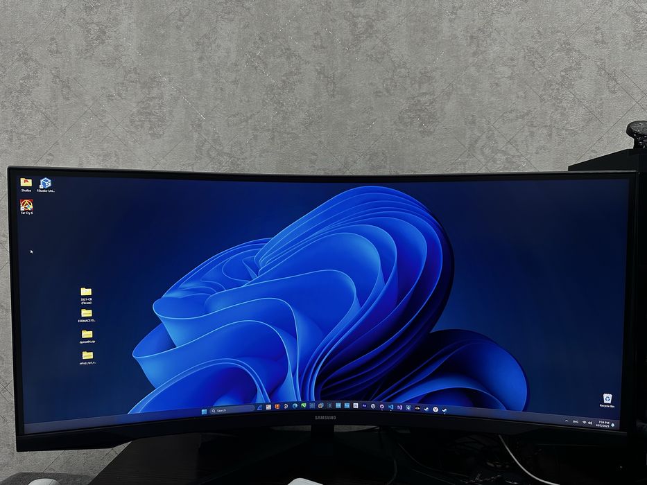 Монитор Samsung 34