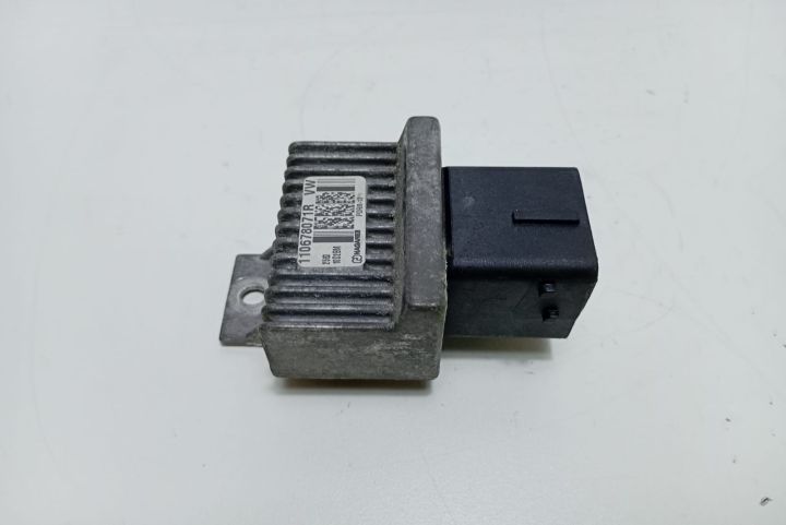 Releu bujii 110678071R Nissan Juke  seria