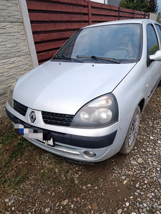 Ranult Clio 2   2003