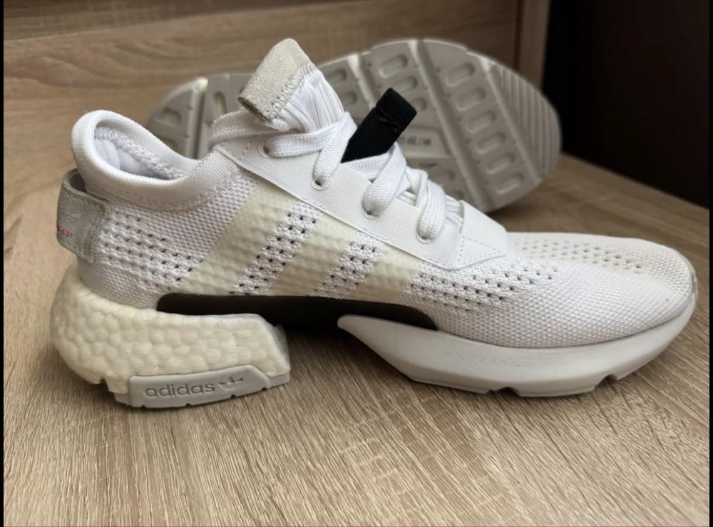 Спортни маратонки Adidas Pod-S3.1
