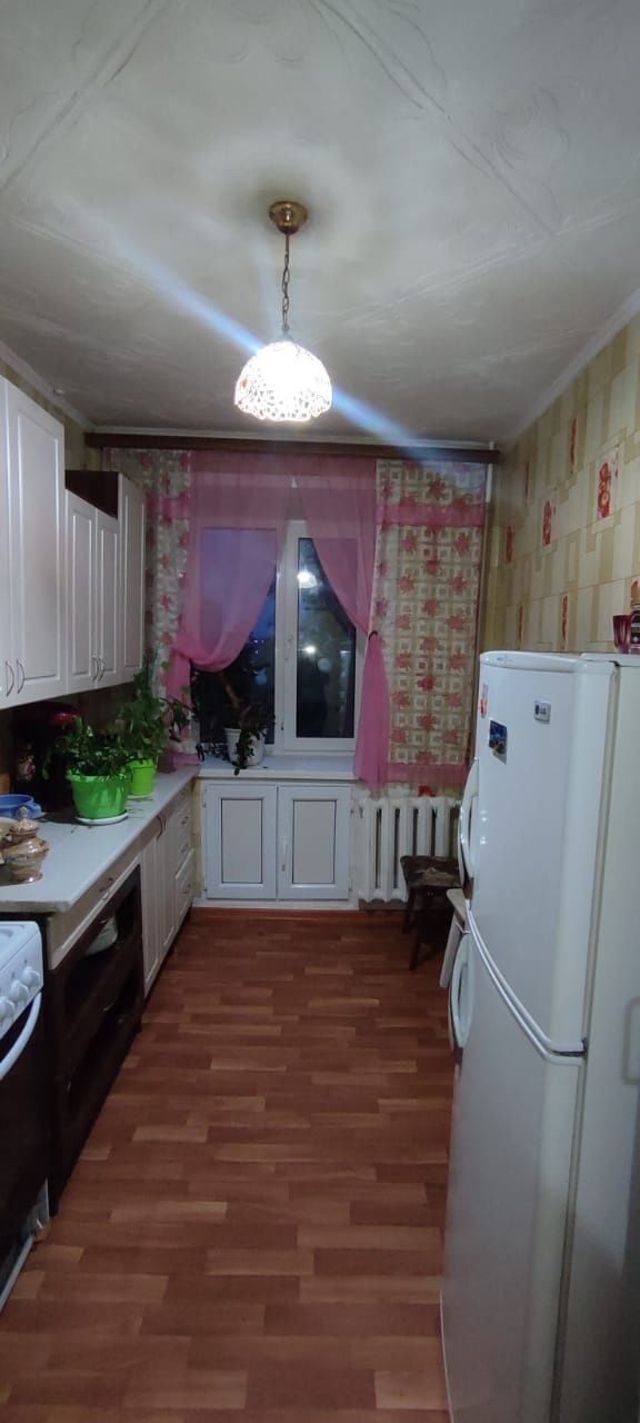 Продам квартиру в Мкр 9 дом