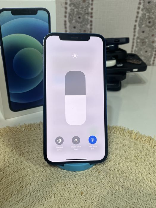 Iphone 12 в отличном состоянии