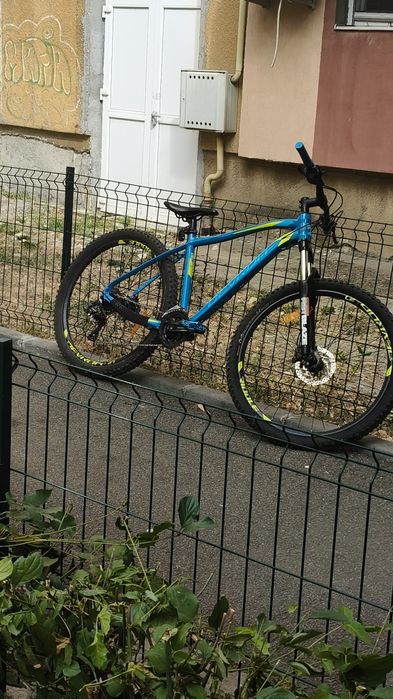 Vând bicicleta Devron