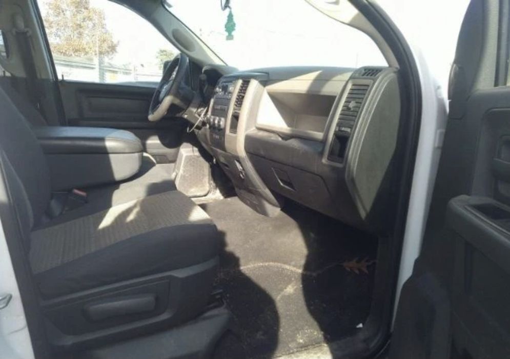 Dodge Ram 5.7 2012 на части