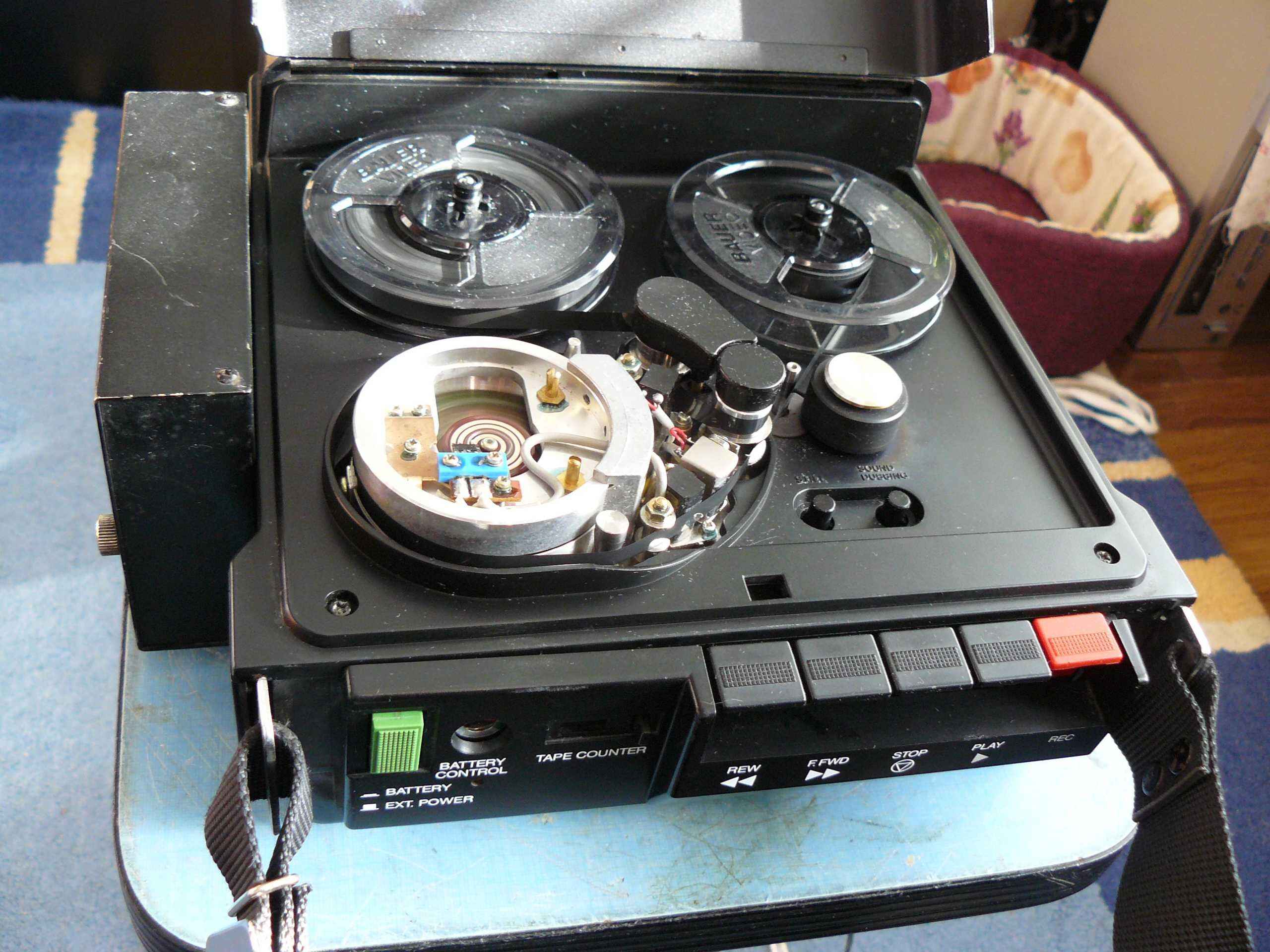 Videomagnetofon  portabil  Bauer Vintage (panasonic sony Akai
