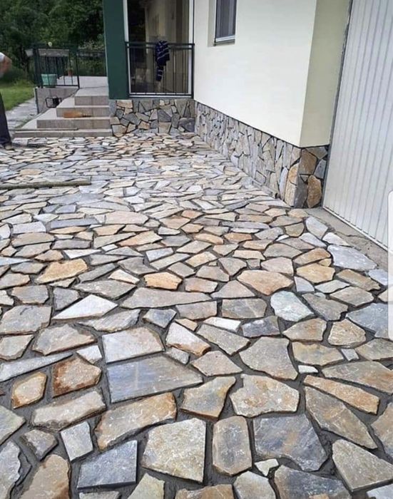 Vand si montez piatra naturala