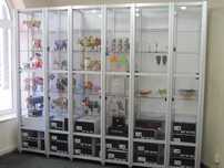 Vitrina prezentare 6 corpuri – 2.25m Aluminiu, etajere Policarbonat
