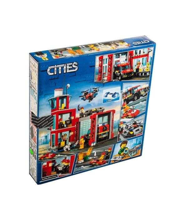 Конструктор Lego Cities «Пожарное депо» 533 деталей.