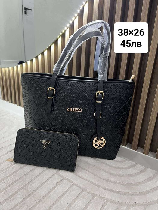 Guess различни модела в различни цветове