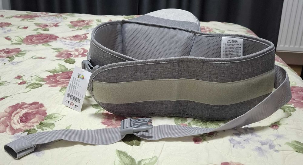 Scaunel cu centura pentru purtat bebe tip marsupiu Creative World Toys