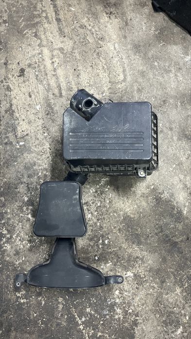 Корпус воздушного фильтра Камри 40