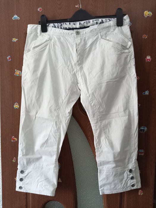 Pantaloni scurți dama