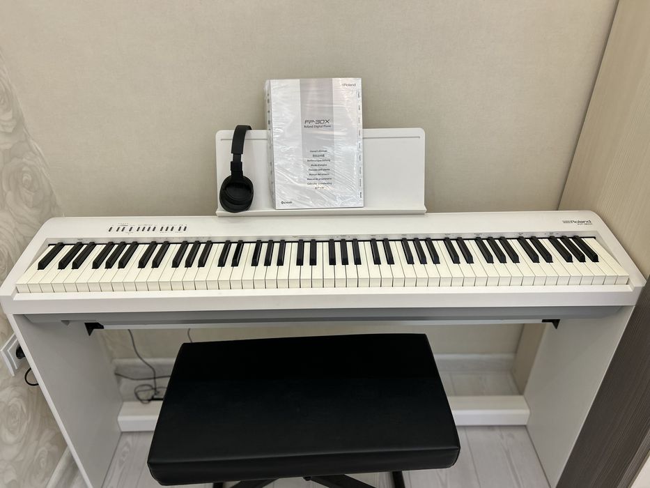 Цифровое пианино Roland FP-30X
