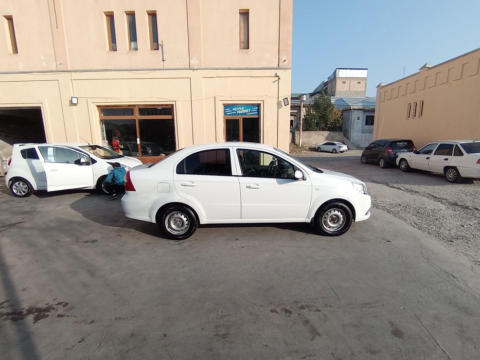 СОТИЛАДИ   Nexia 3