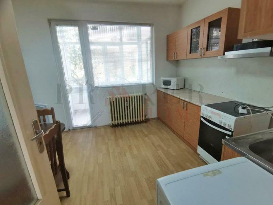 Дава под наем 2-стаен гр. Велико Търново - Център 70m²