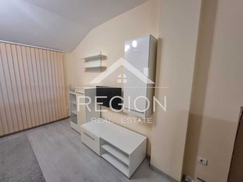 Дава се под наем Двустаен апартамент в Варна, Христо Ботев - 600 кв.м за 500 € - Снимка #4