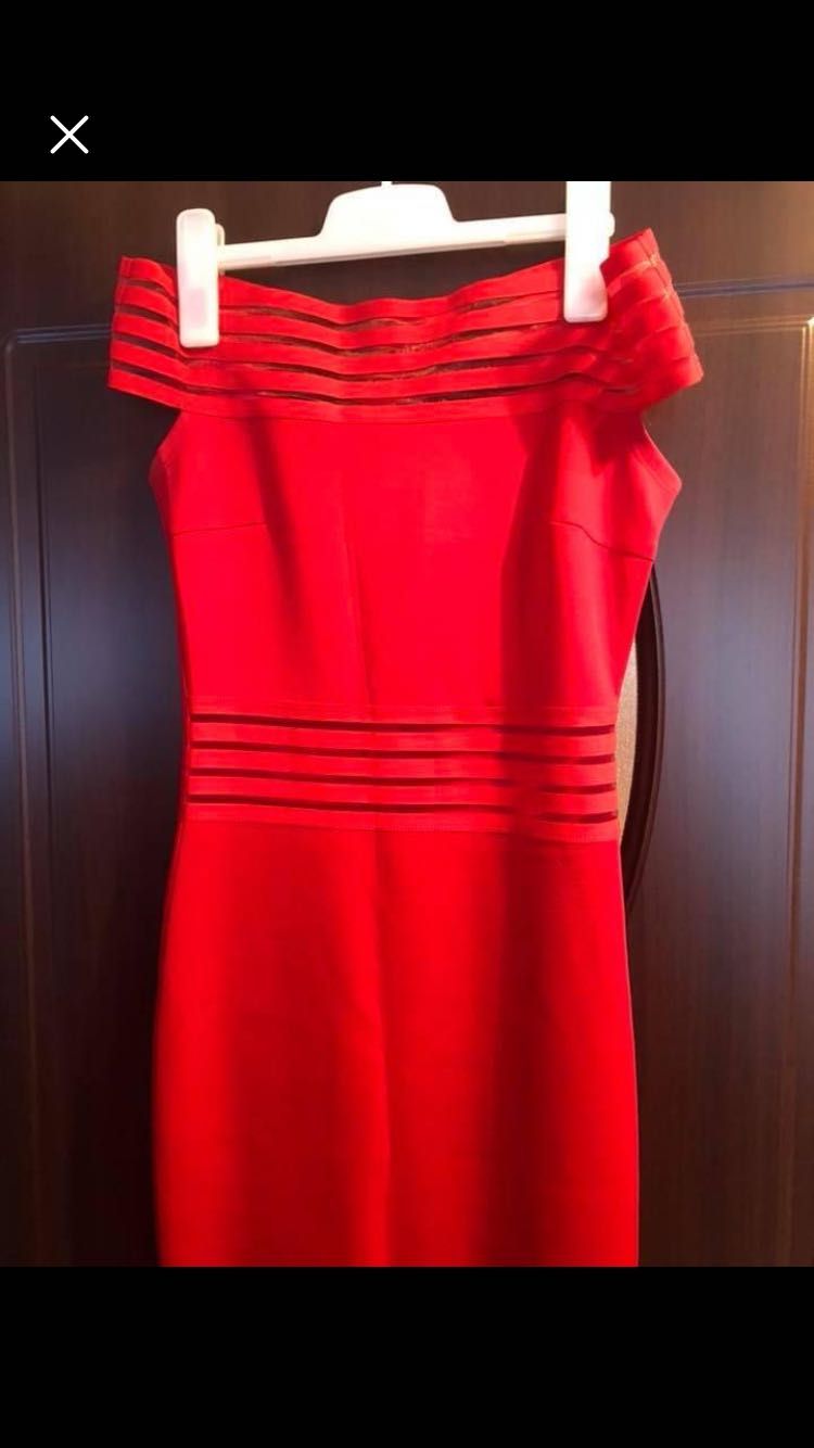 Vand rochie de ocazie tip sirena