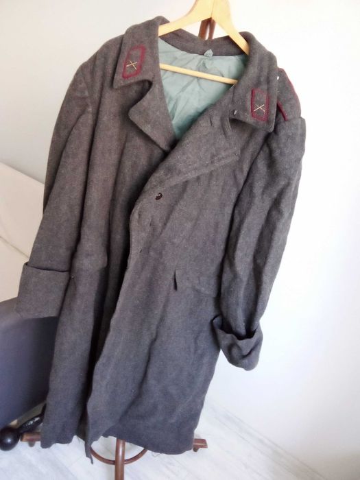 Стар шинел,чисто нов