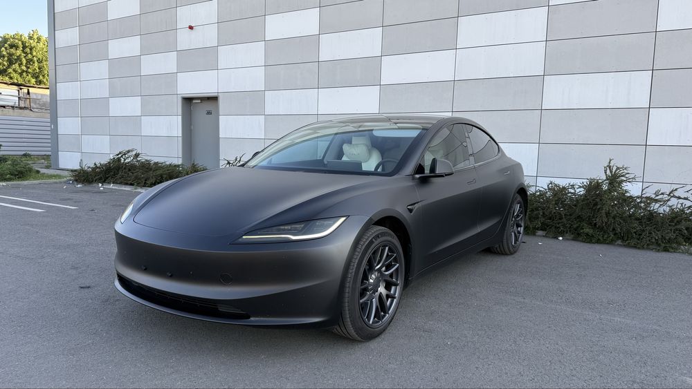 Tesla Model 3 2024 Negru Satin