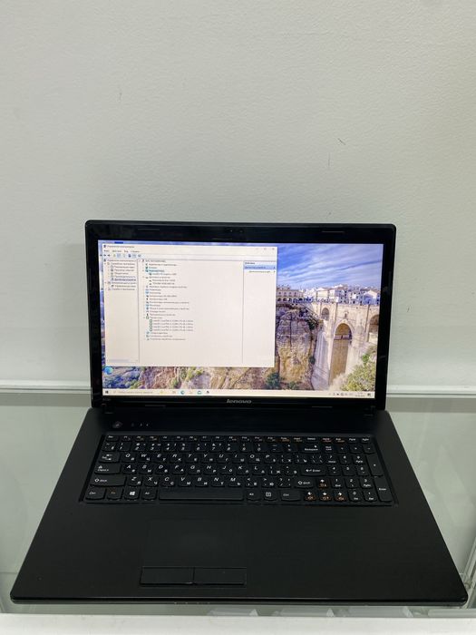 Ноутбук Lenovo G780 i3-2328
