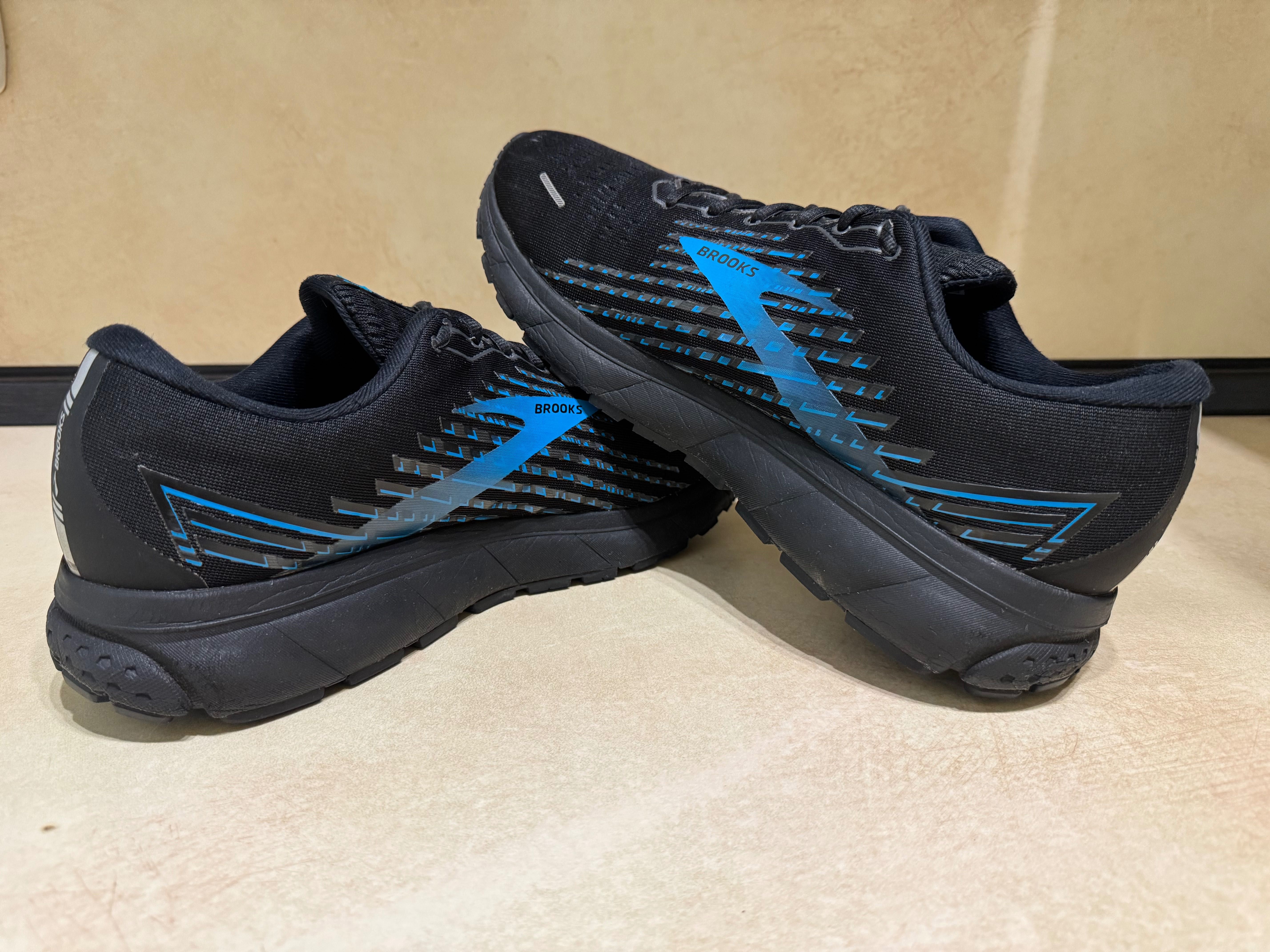 Brooks Ghost 13 GTX.