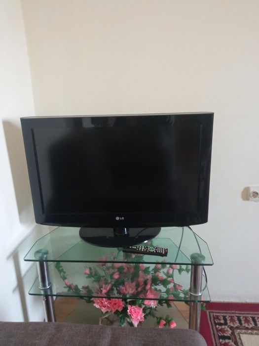 Телевизор LG cotaman .
