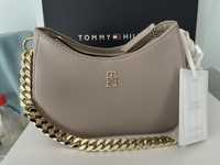 Нова чанта Tommy Hilfiger