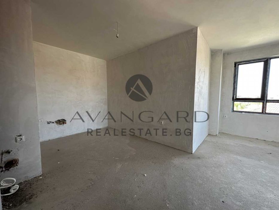 Продава се Двустаен апартамент в Пловдив, Прослав - 68 кв.м за 1420 €/кв.м - Снимка #1