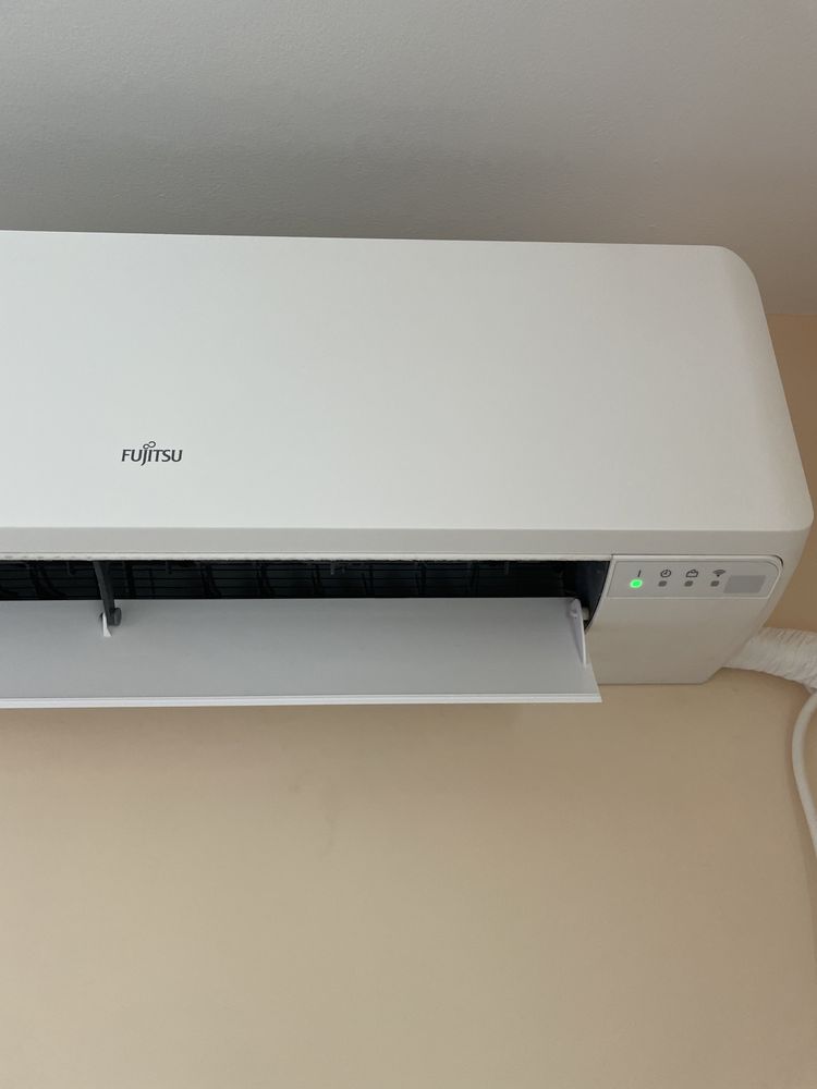 Климатик Fujitsu 12 нов