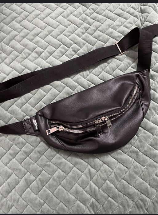 Продам сумку бананку