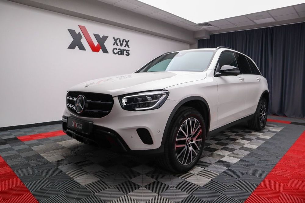 Mercedes-Benz GLC Mercedes GLC 300 de 4Matic Tempomat Parktronic Scaune incalzite LED